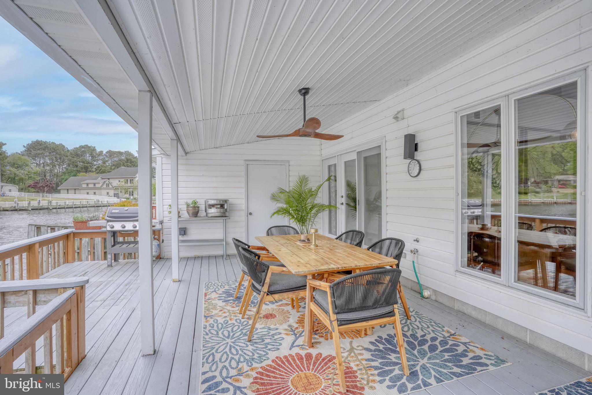 HUNTERS POINTE - Residential