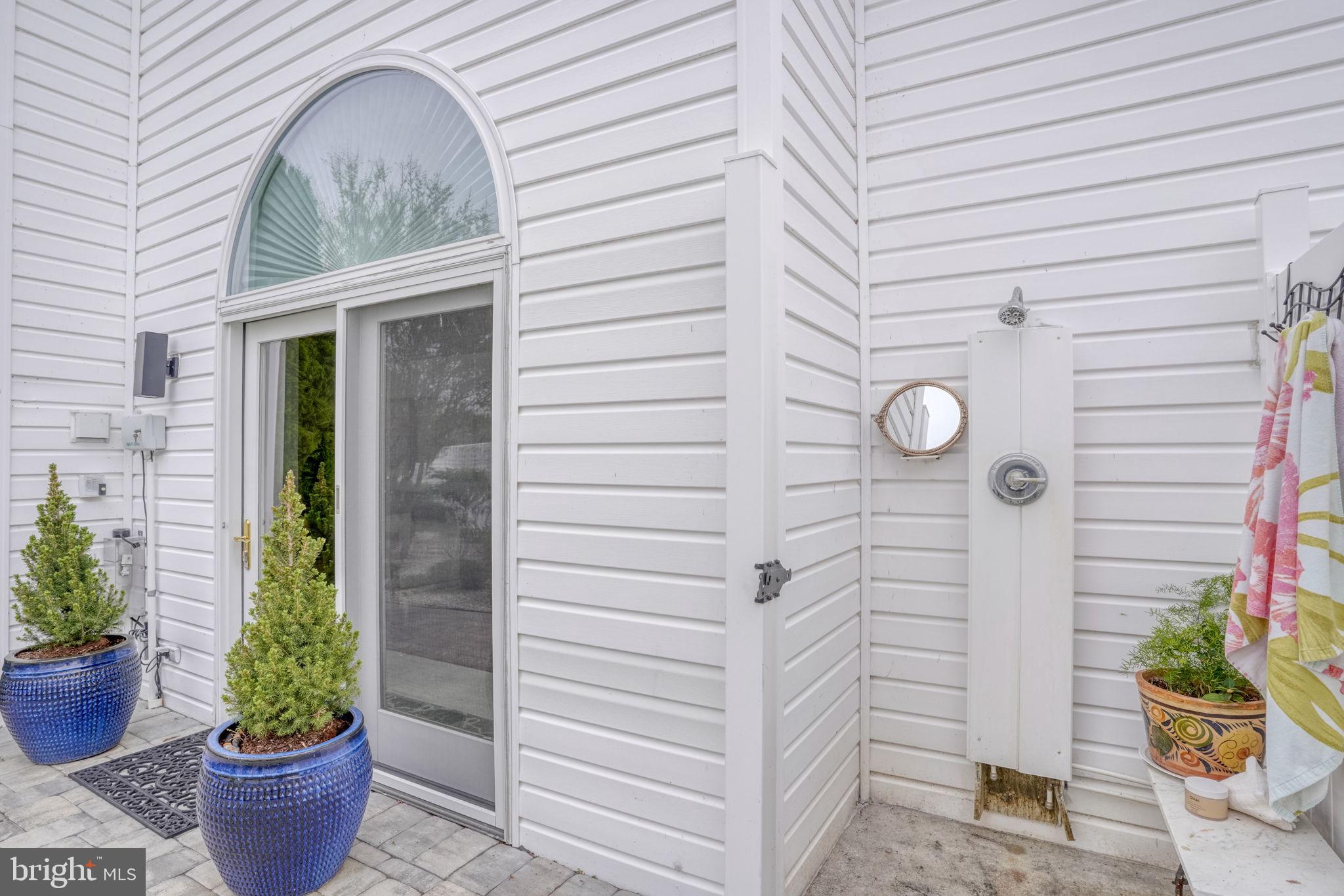 HUNTERS POINTE - Residential