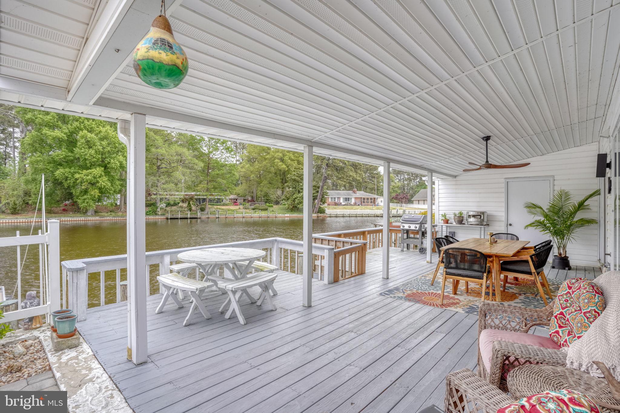 HUNTERS POINTE - Residential