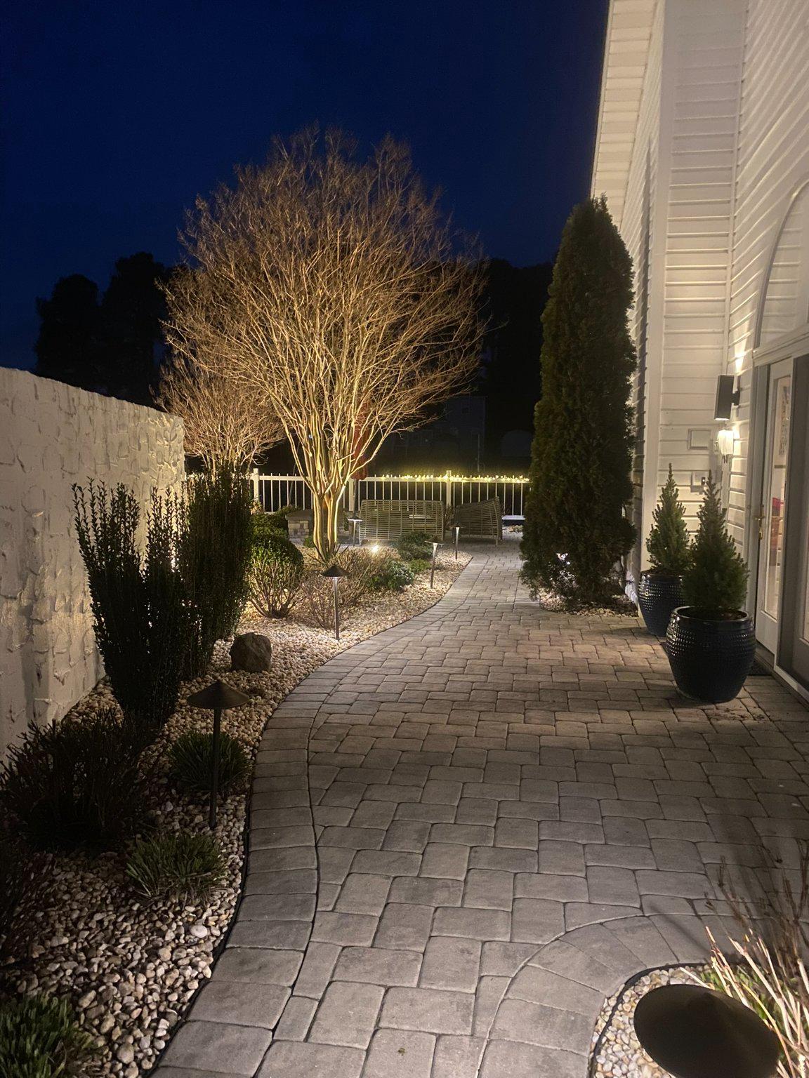 HUNTERS POINTE - Residential