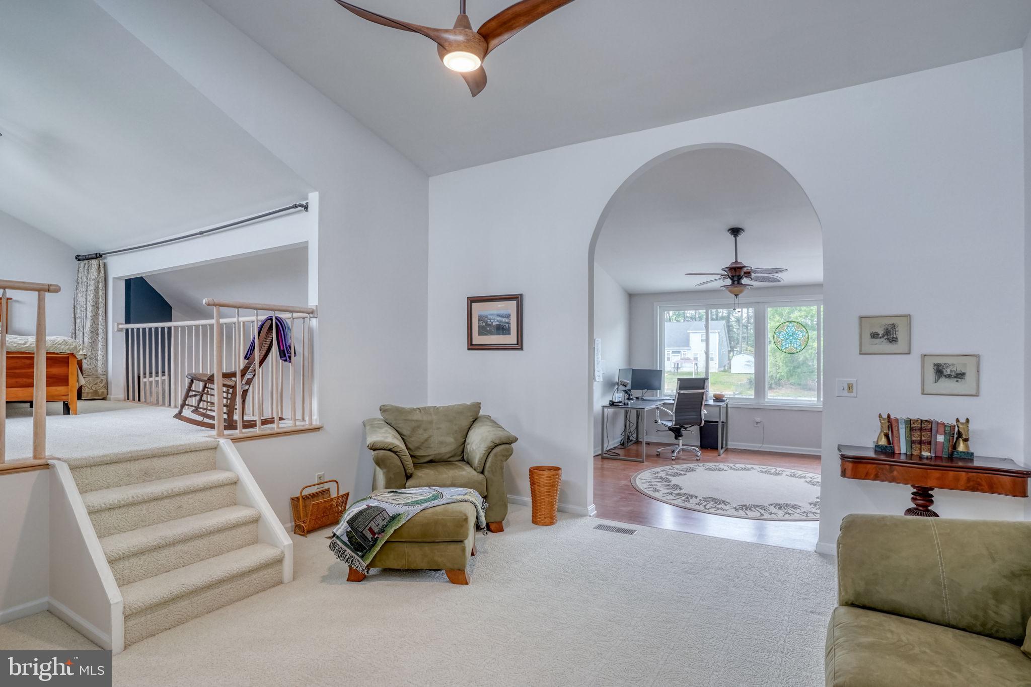 HUNTERS POINTE - Residential