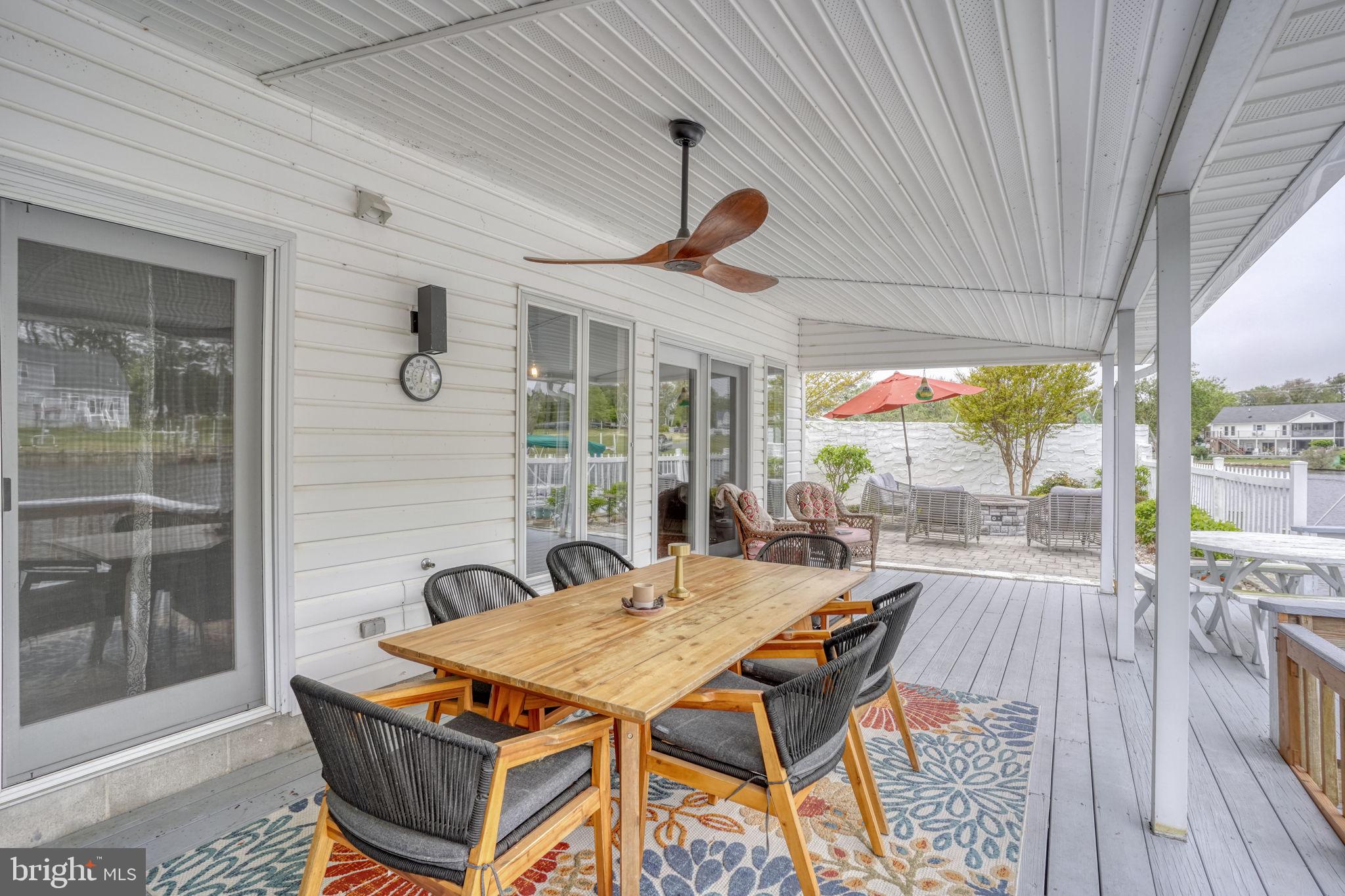 HUNTERS POINTE - Residential