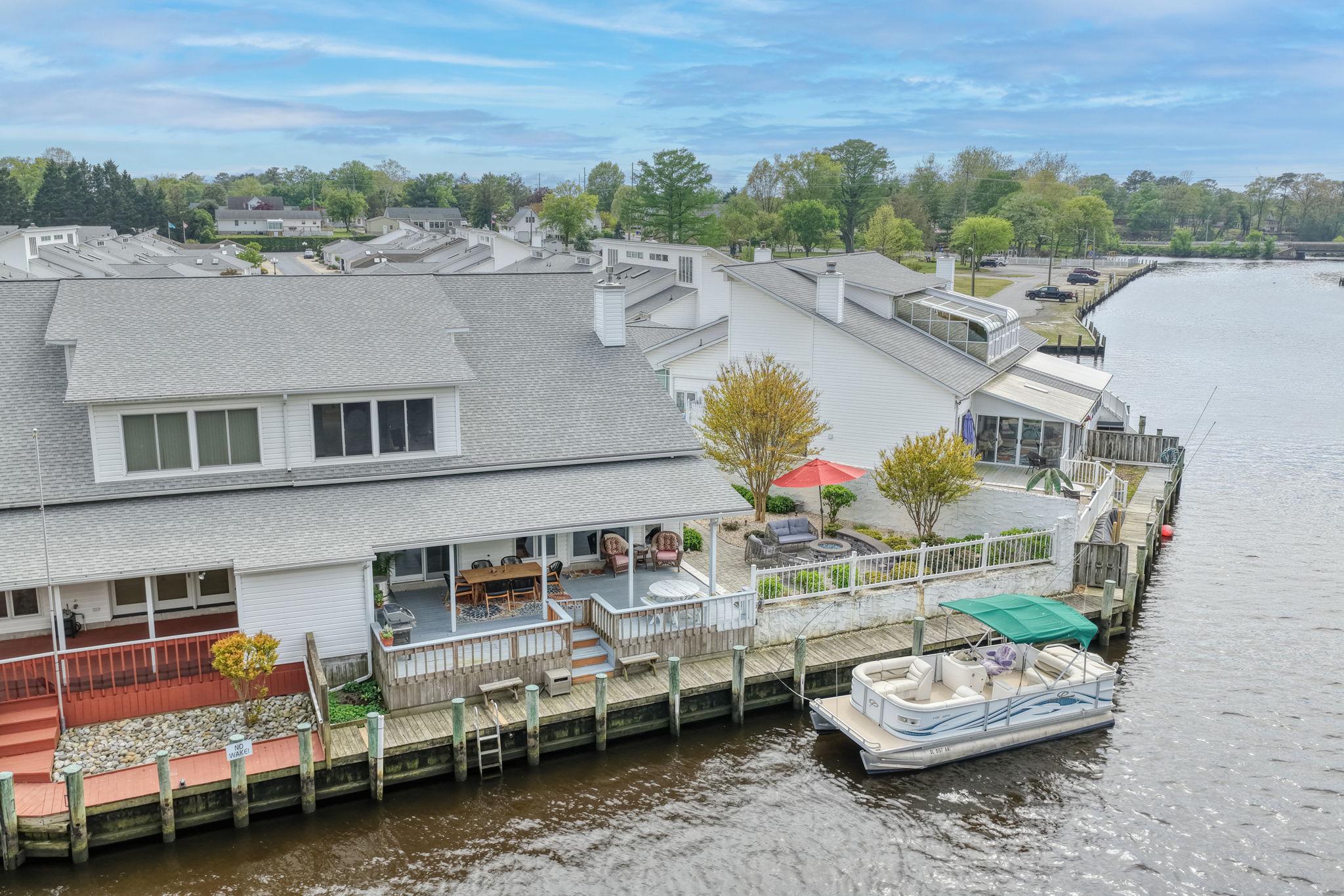 HUNTERS POINTE - Residential