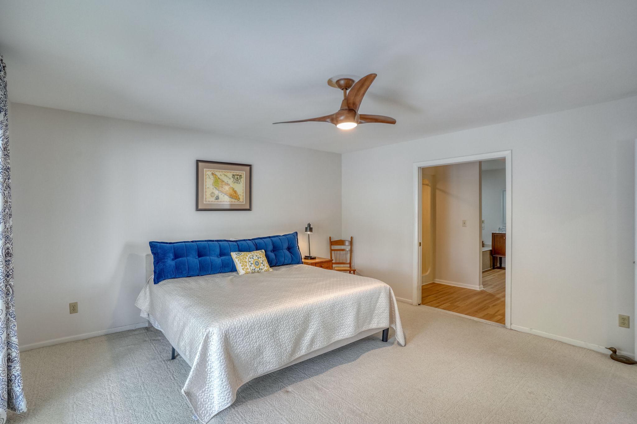 HUNTERS POINTE - Residential