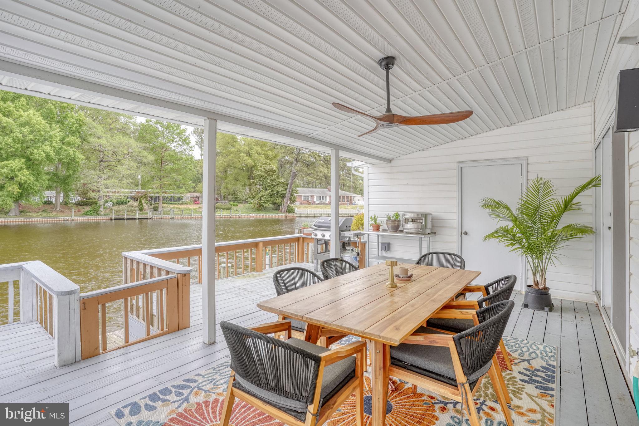 HUNTERS POINTE - Residential