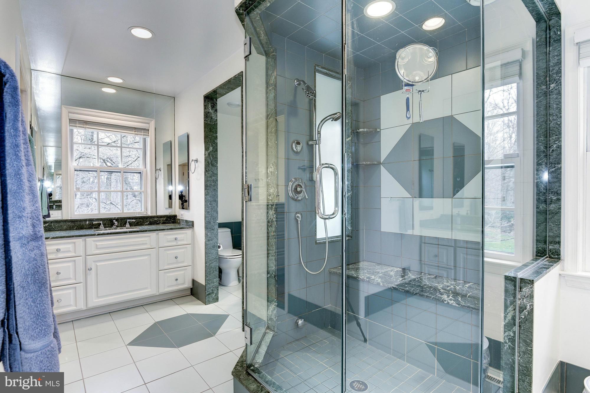 WINDSOR HILLS - Residential