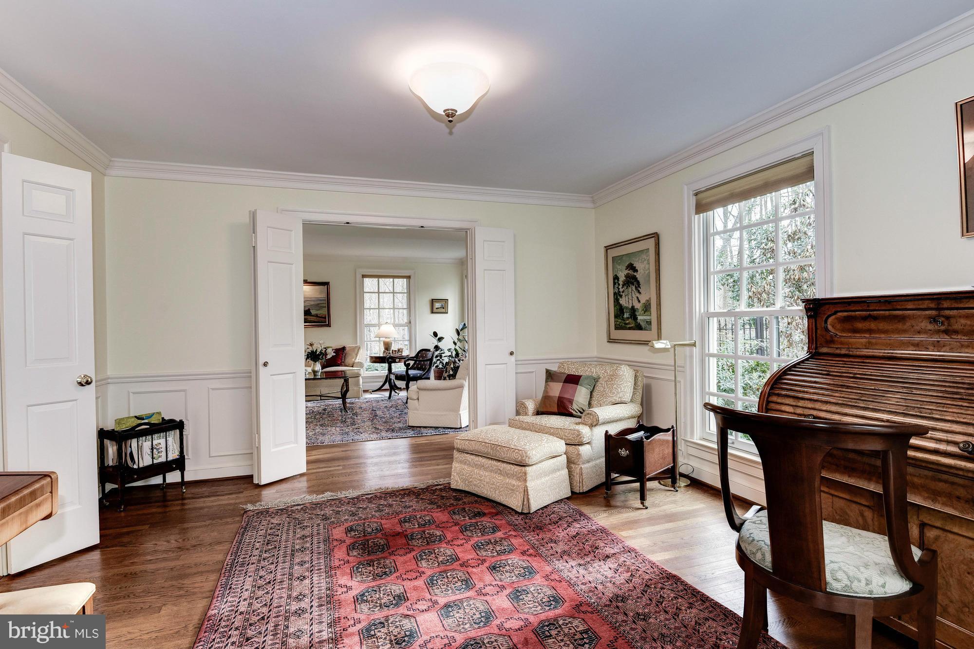 WINDSOR HILLS - Residential