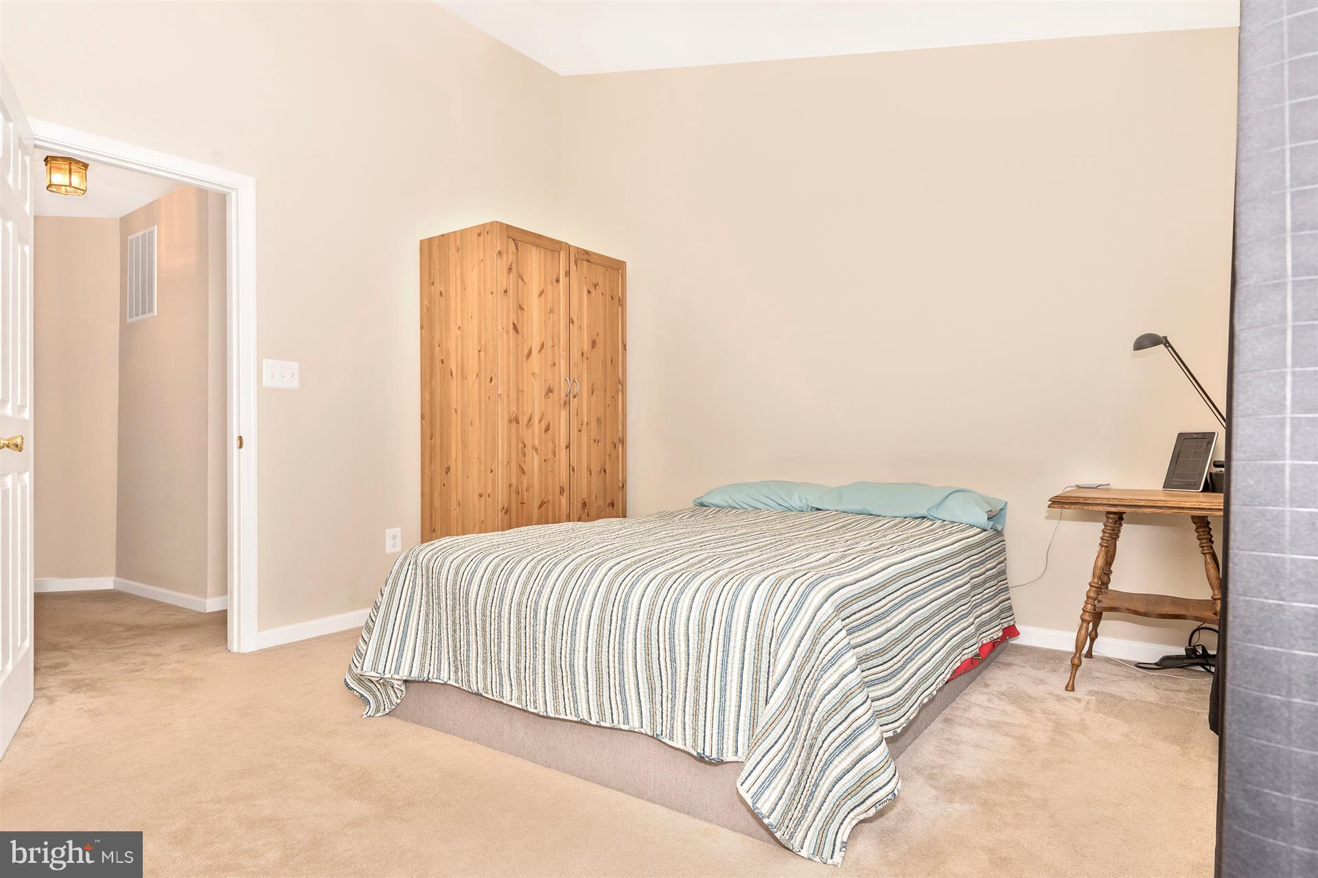 PARK OVERLOOK TOWNHOMES - Residential