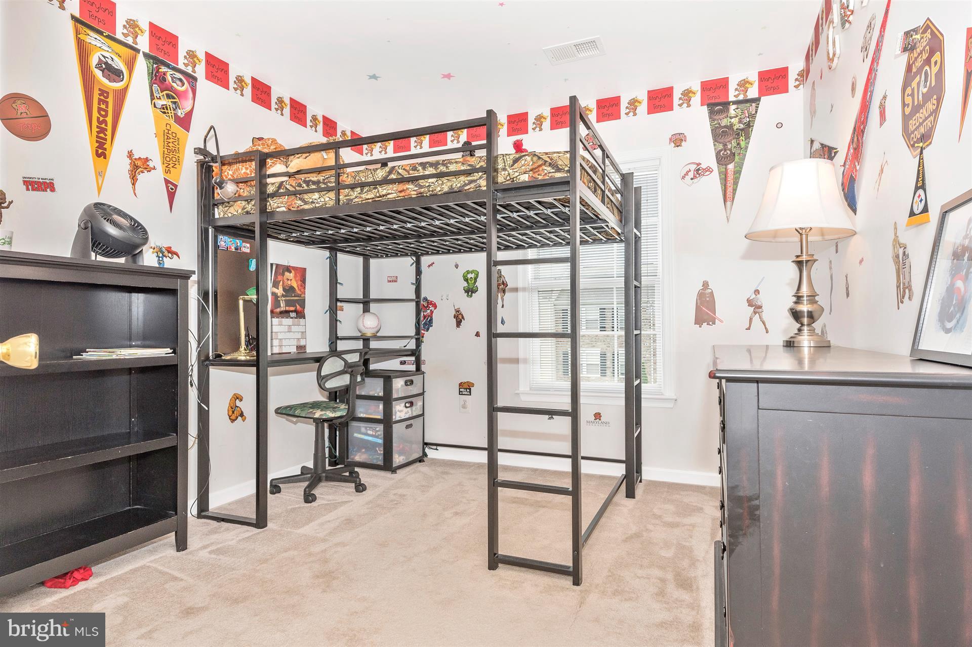 PARK OVERLOOK TOWNHOMES - Residential