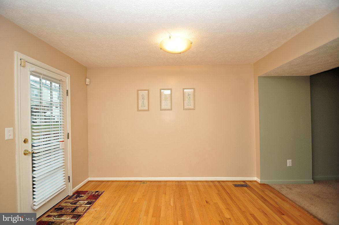 VILLAGE OF PAINTERS MILL - Residential Lease