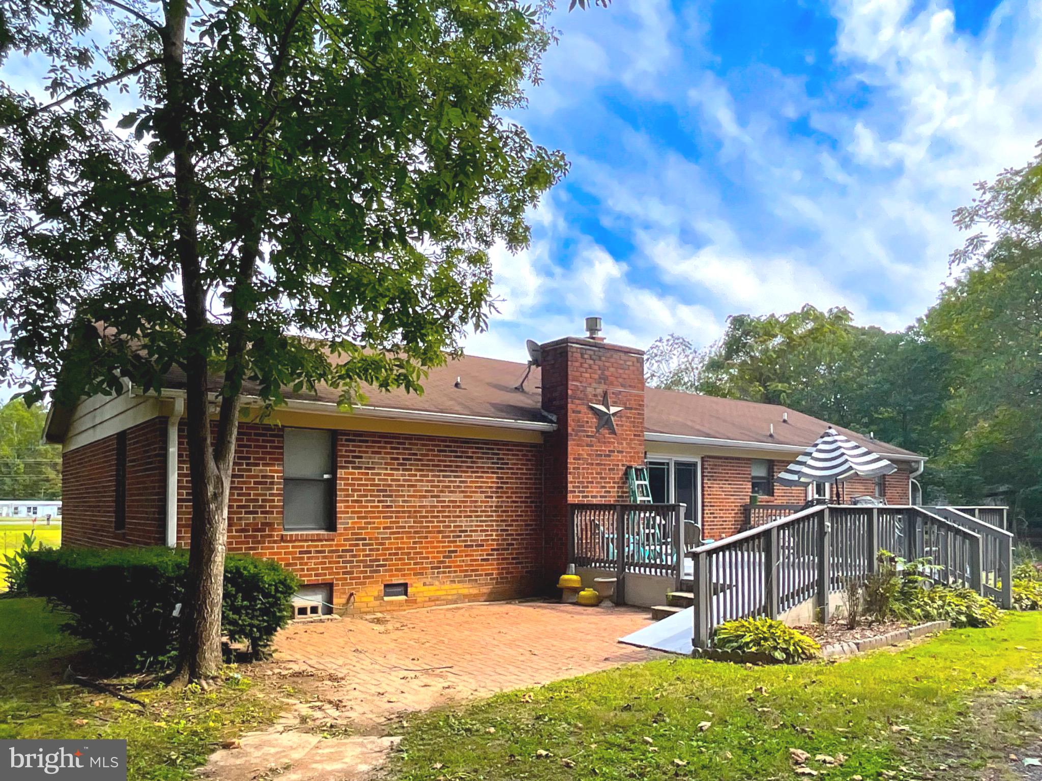 BLUE JAY MEADOWS - Residential