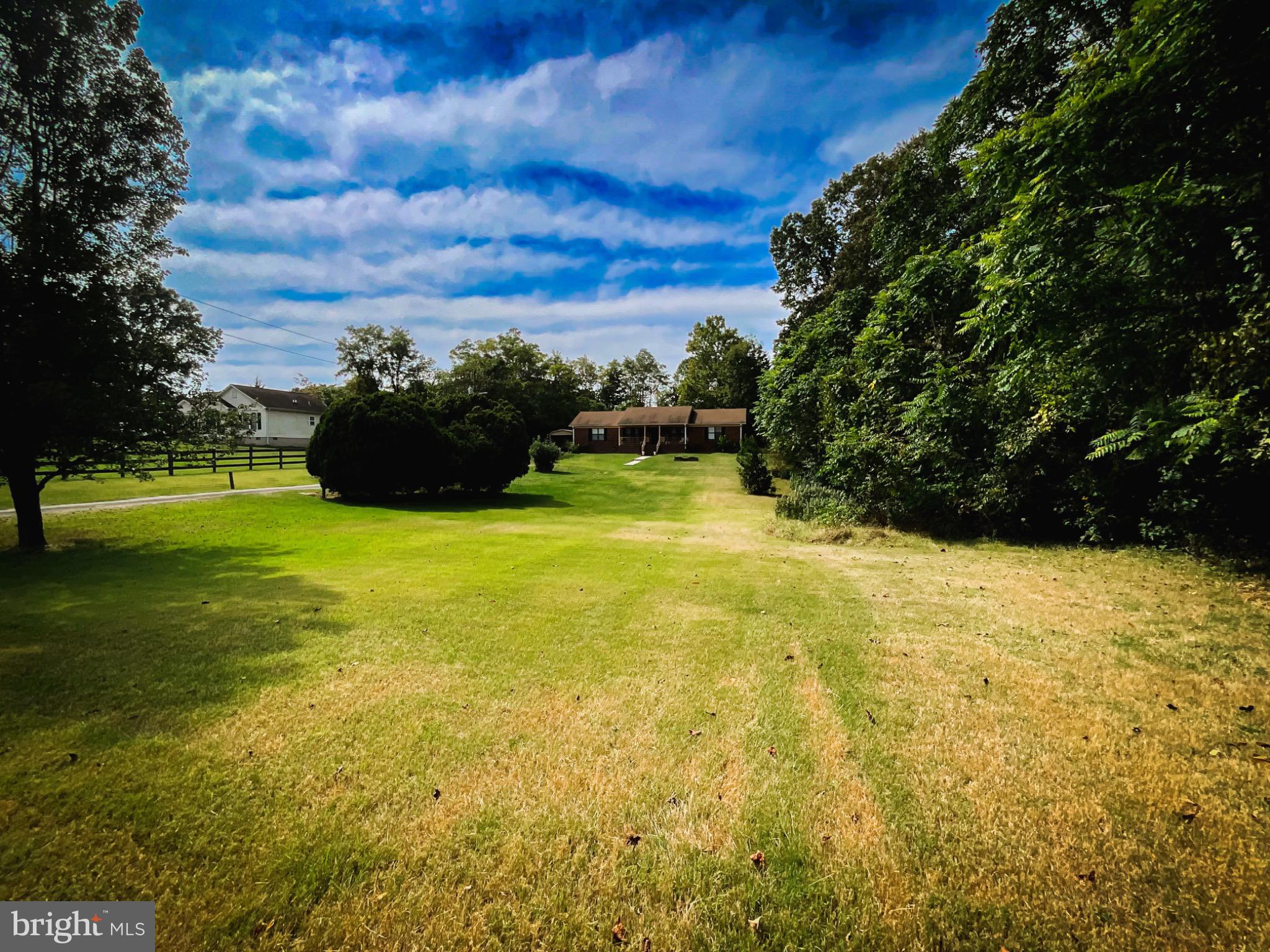 BLUE JAY MEADOWS - Residential