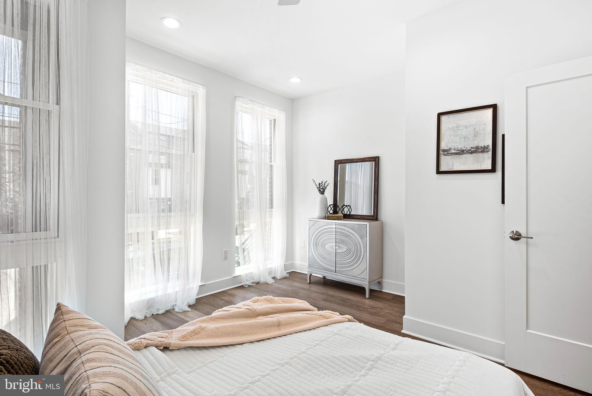 WEST POPLAR - Residential