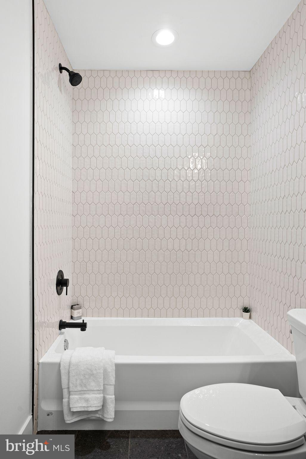 WEST POPLAR - Residential