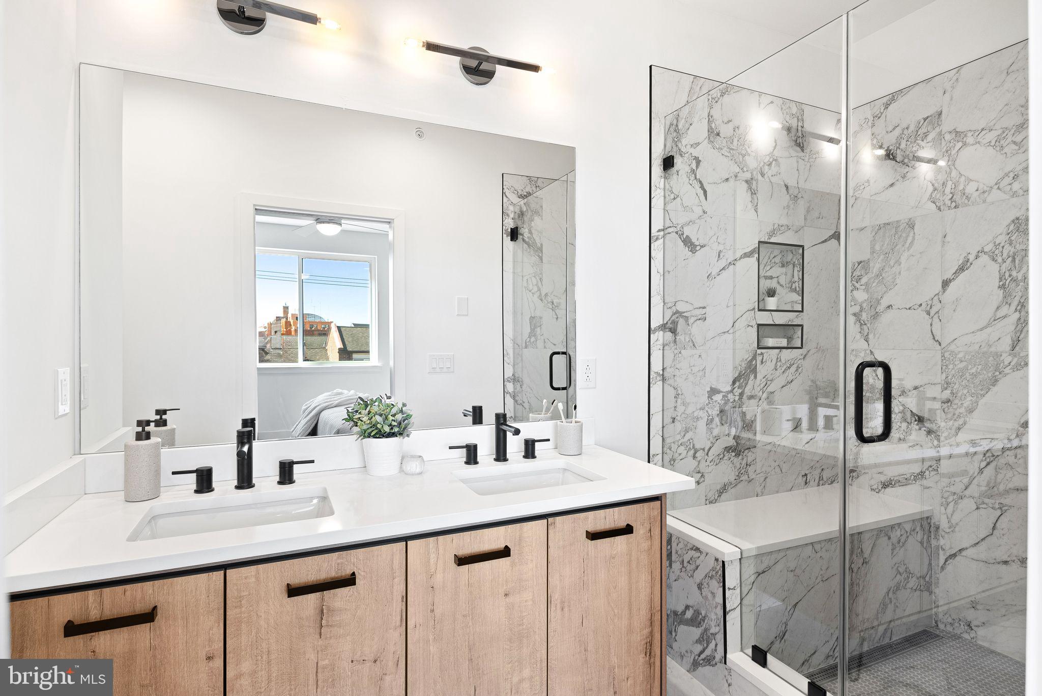 WEST POPLAR - Residential