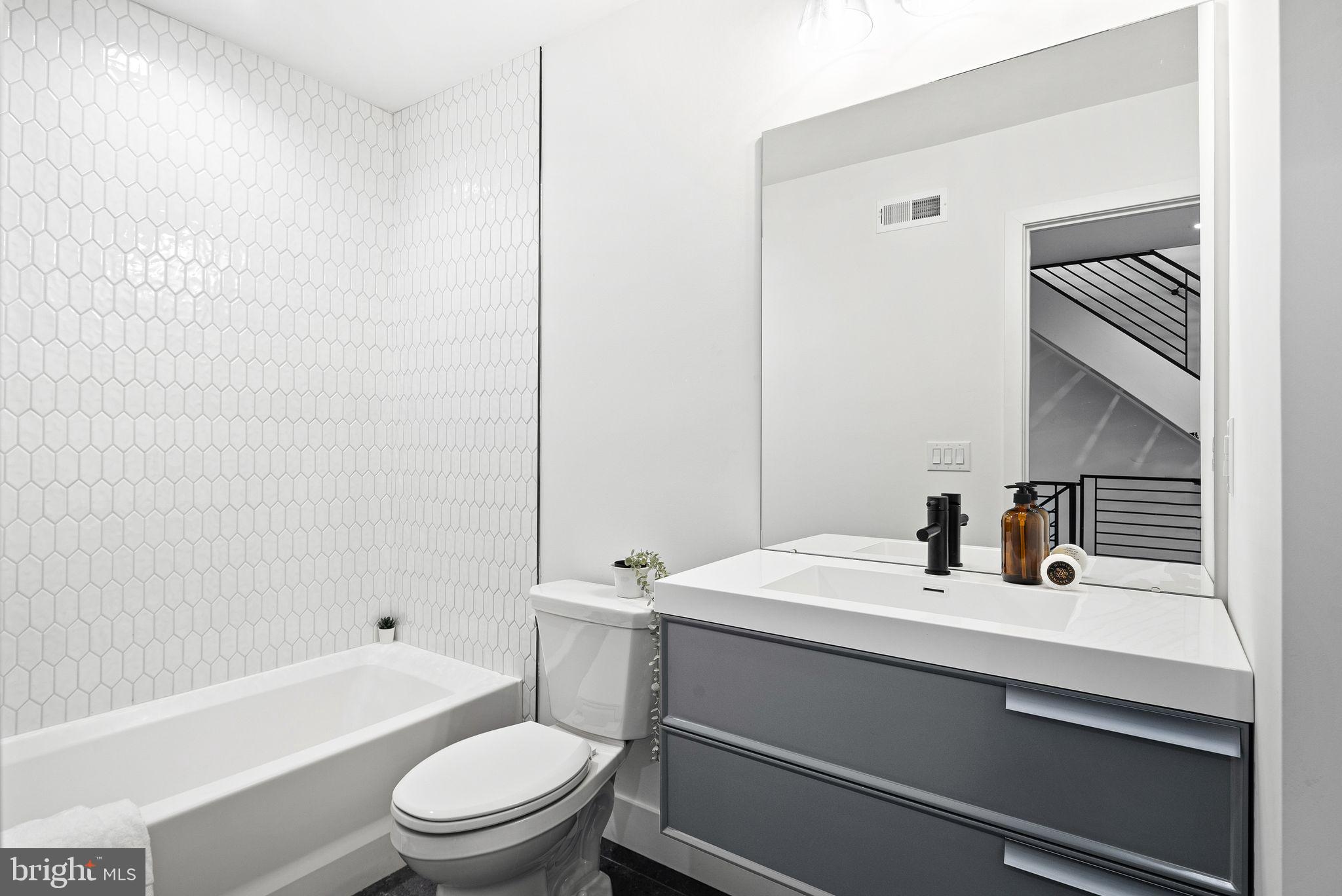 WEST POPLAR - Residential