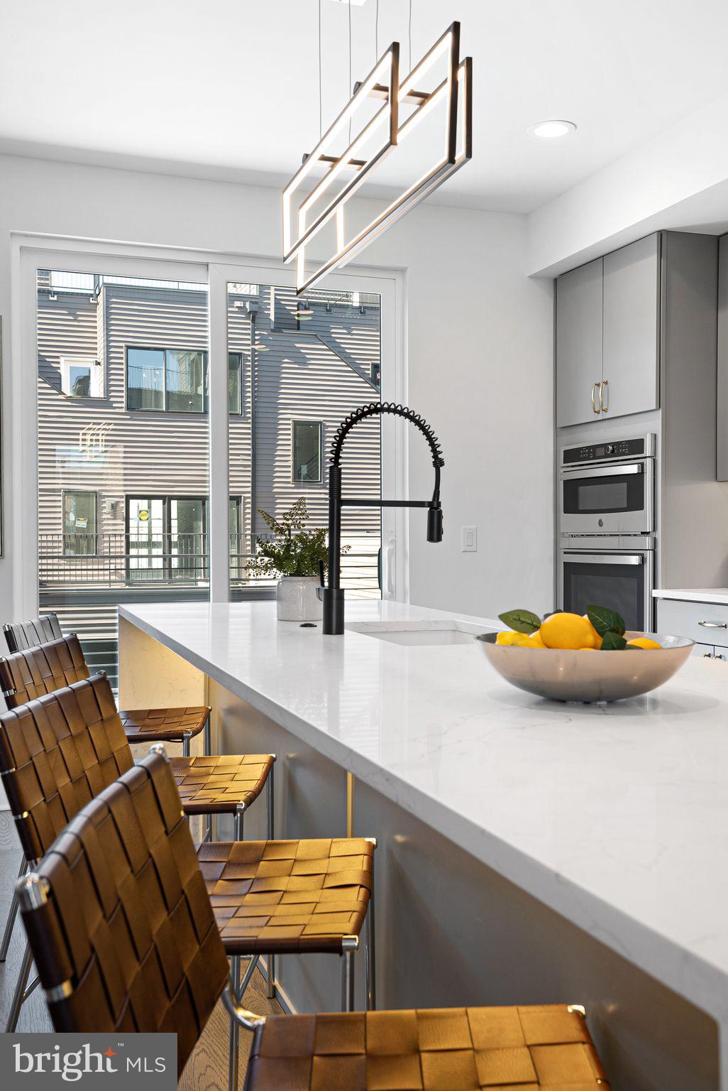 WEST POPLAR - Residential