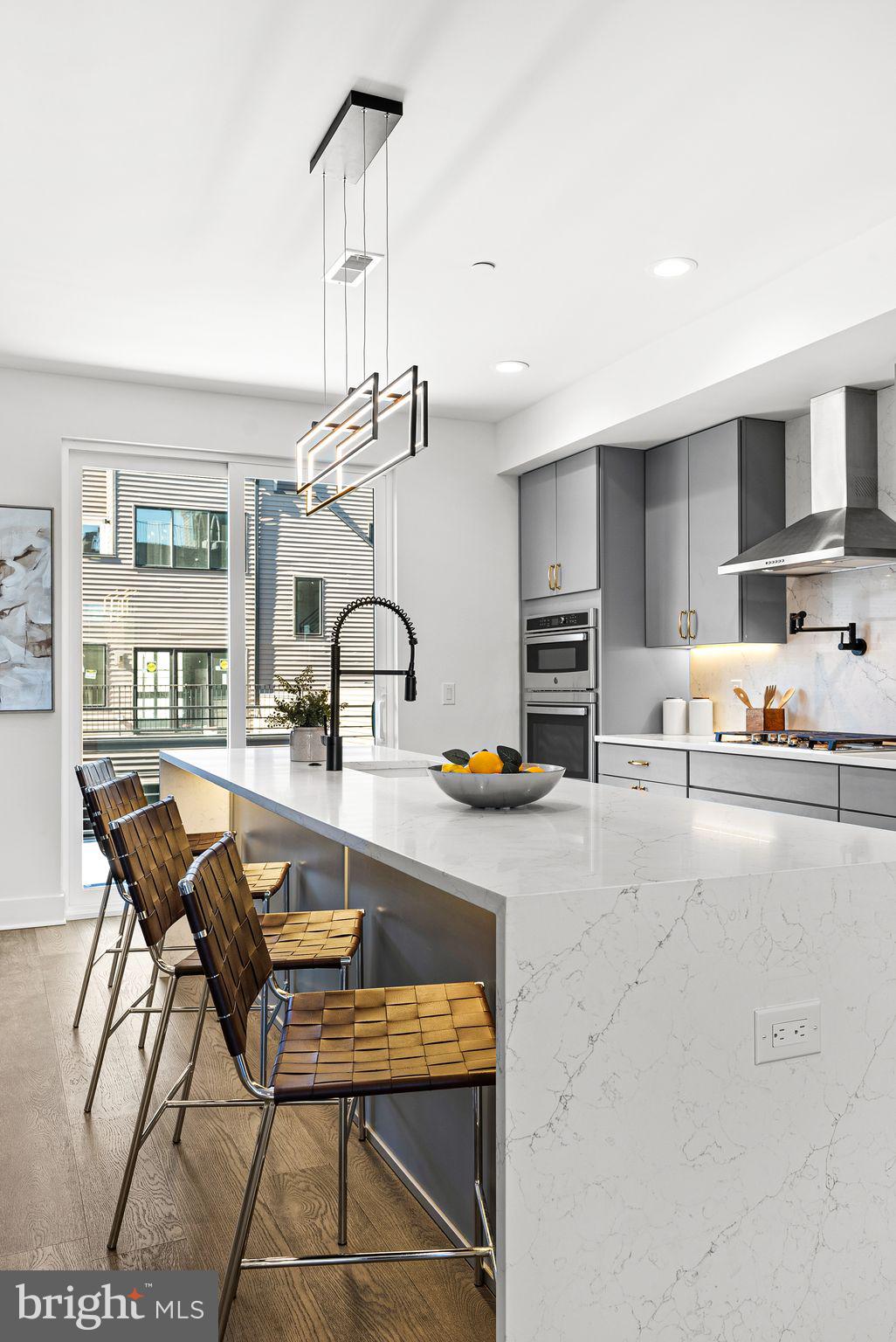 WEST POPLAR - Residential