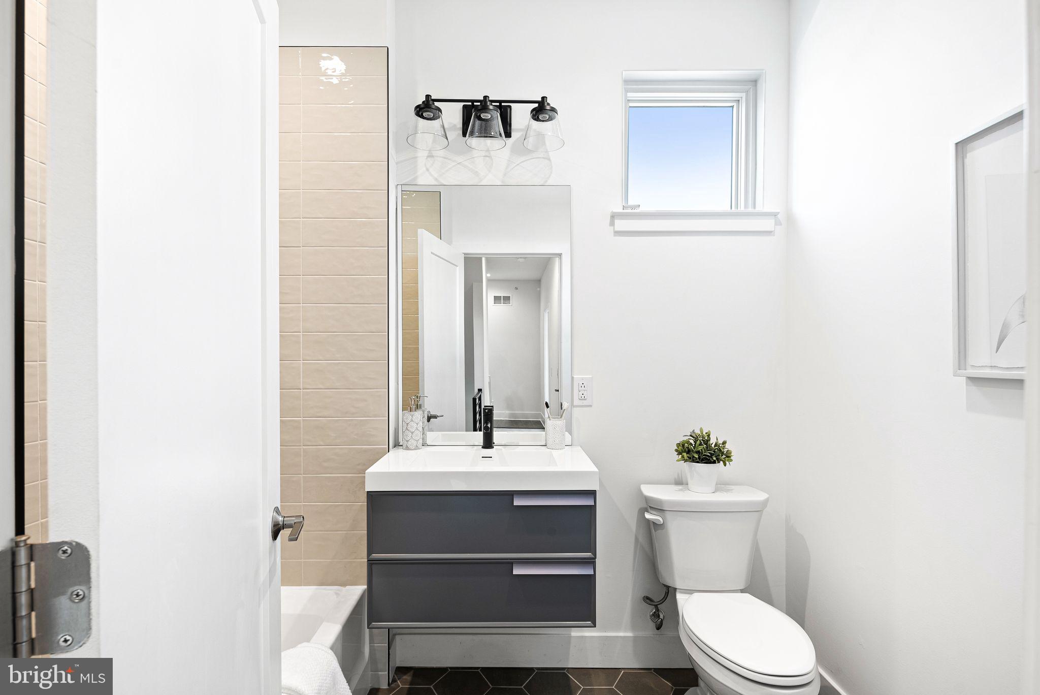 WEST POPLAR - Residential