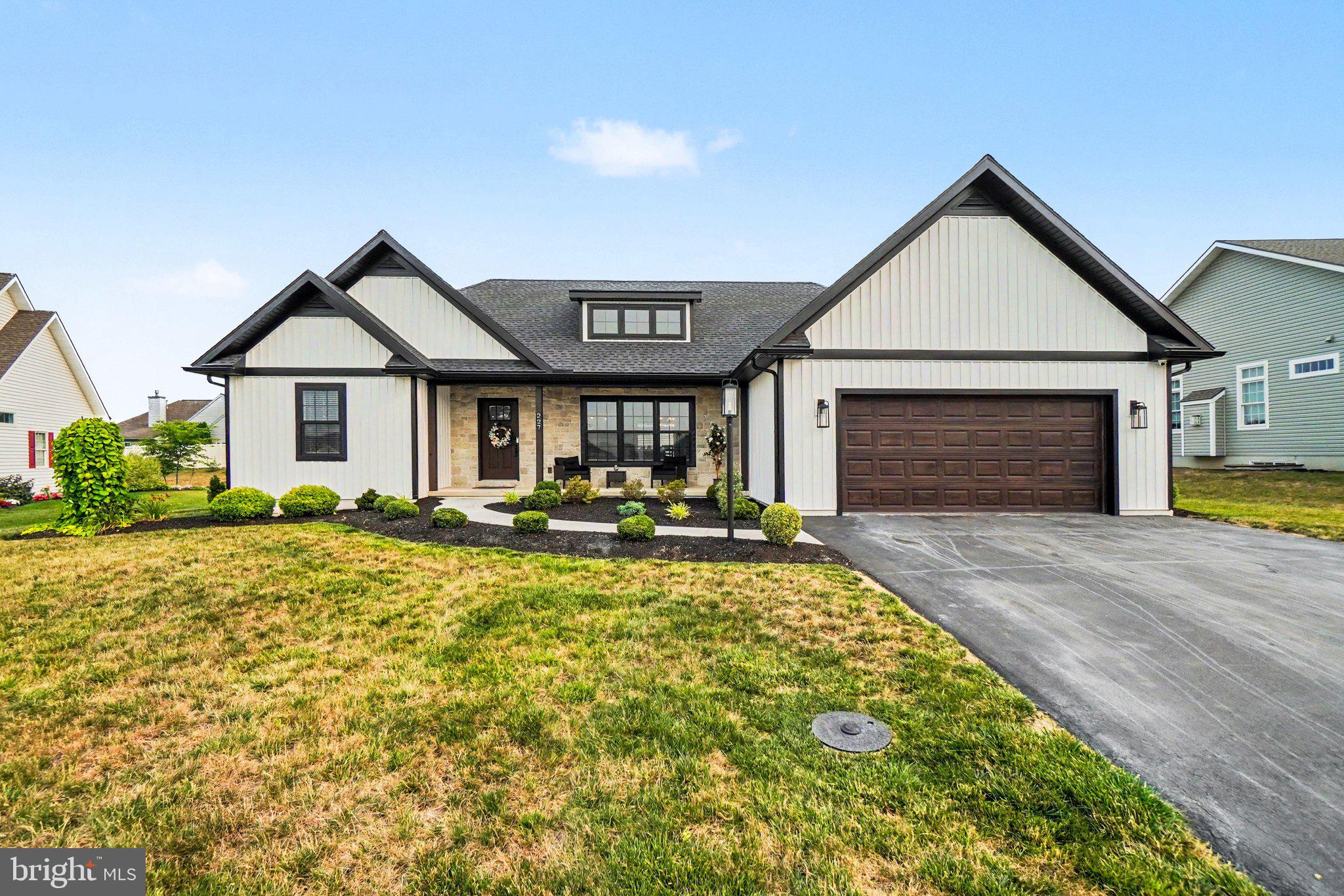227 DAISY DRIVE