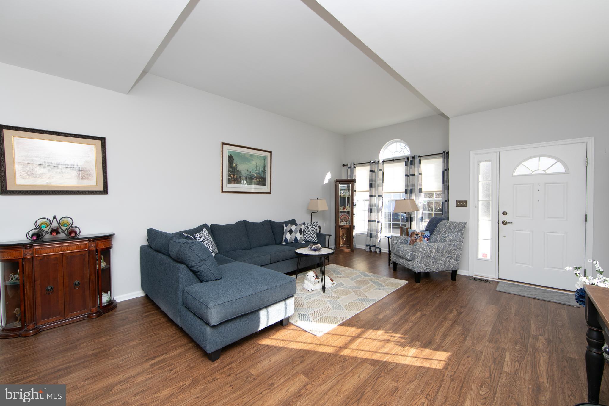 106 NATHAN HALE DRIVE