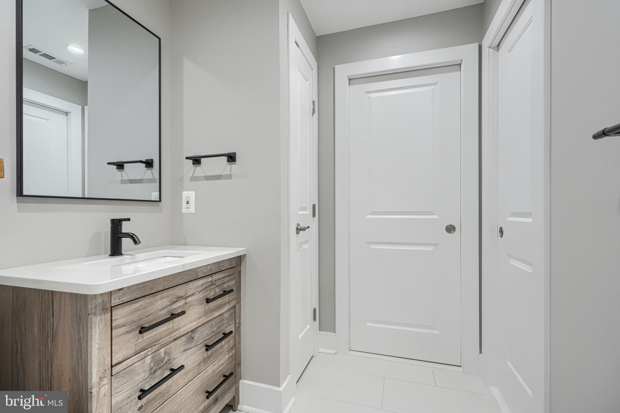 FIELDCREST - Residential