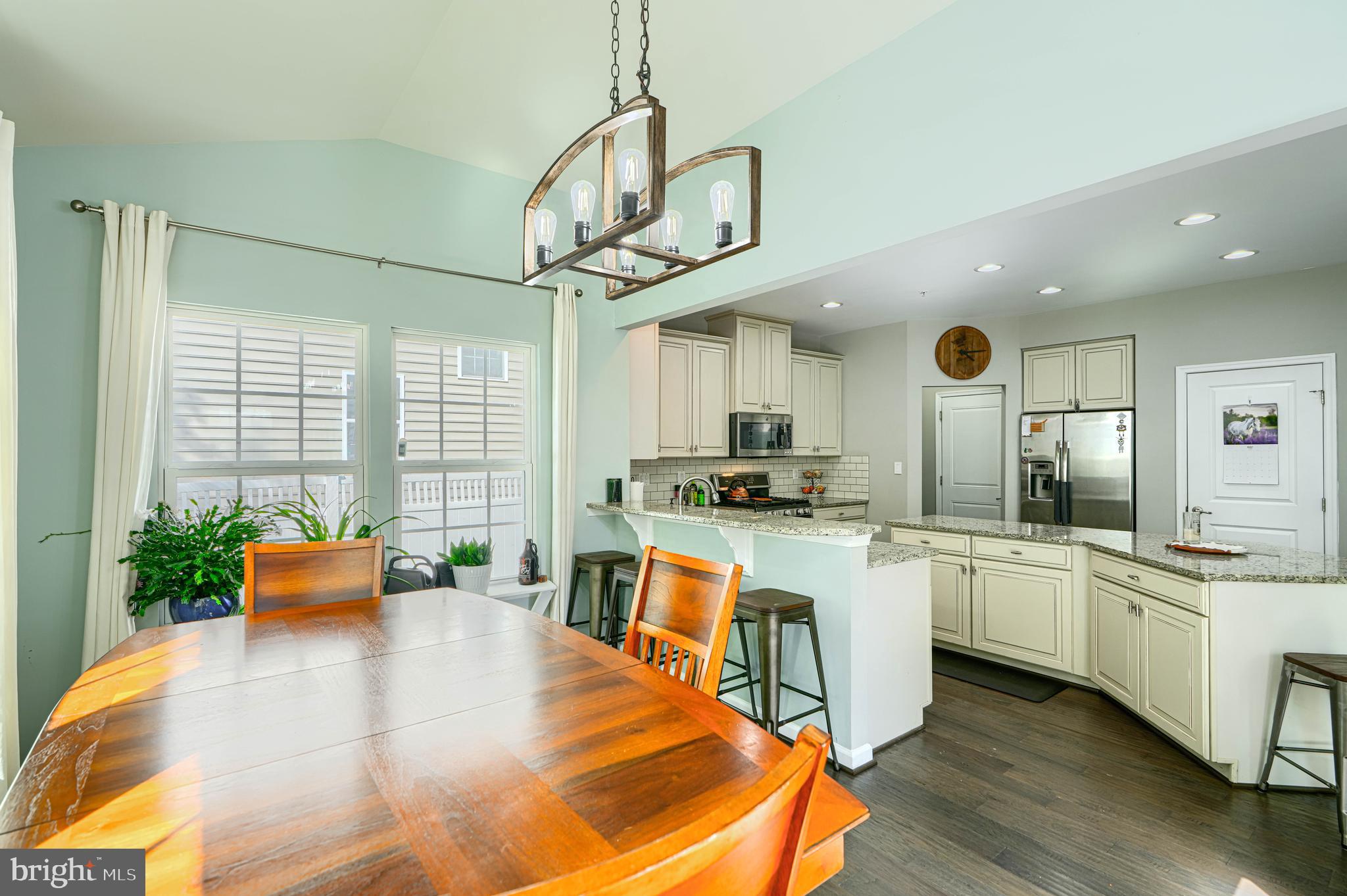 FIELDCREST - Residential