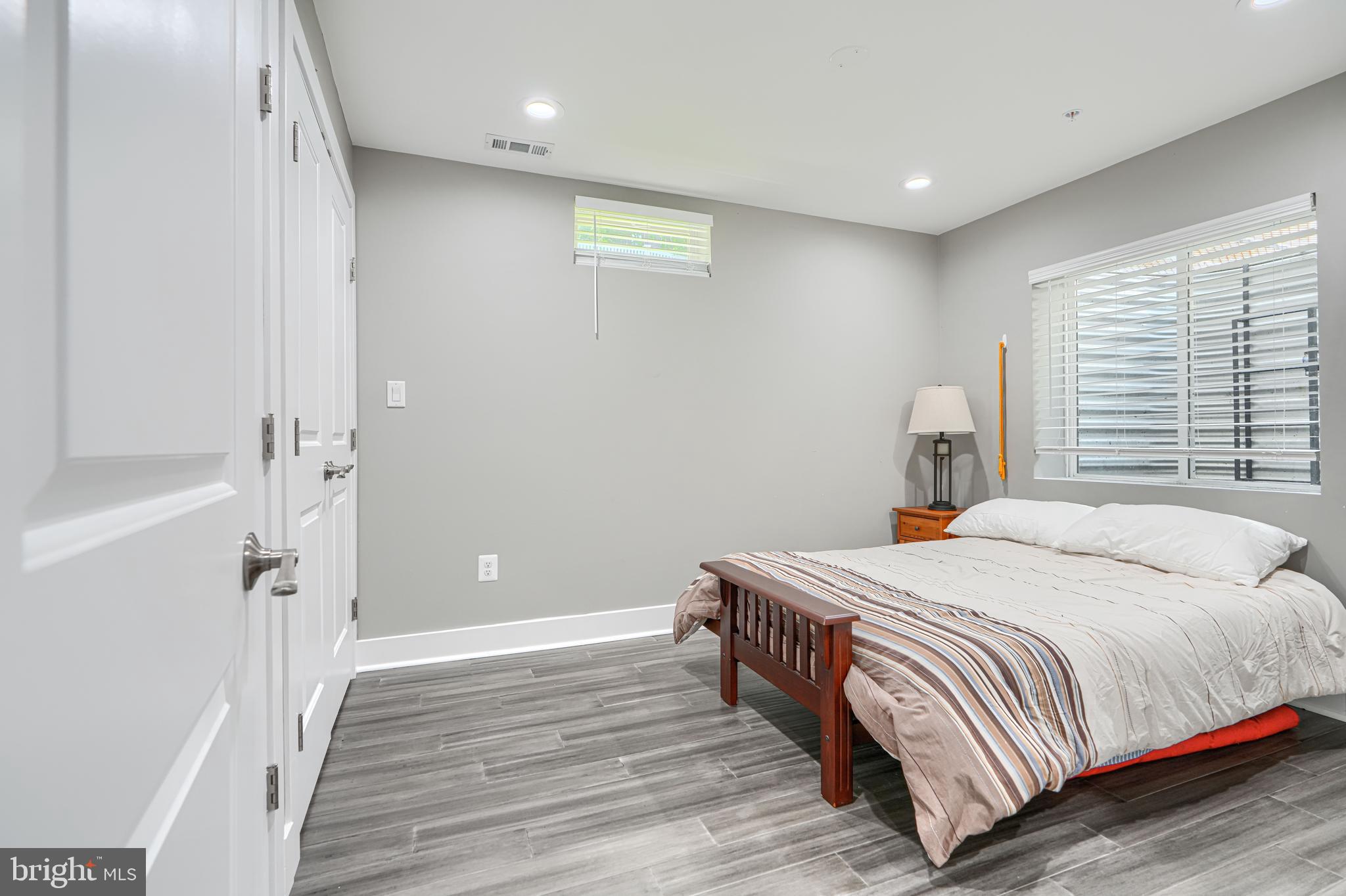 FIELDCREST - Residential