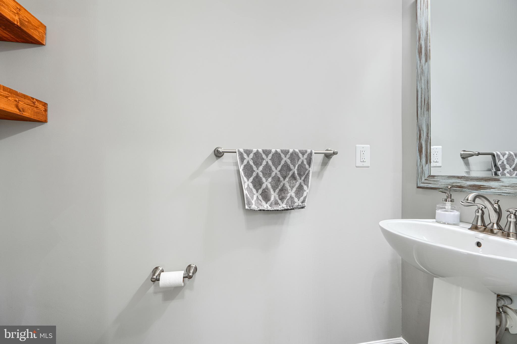 FIELDCREST - Residential