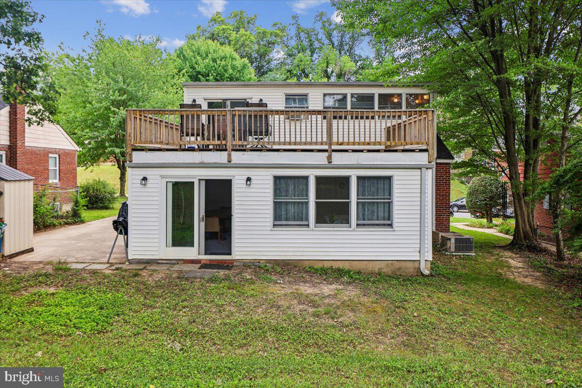 2709 FENIMORE ROAD