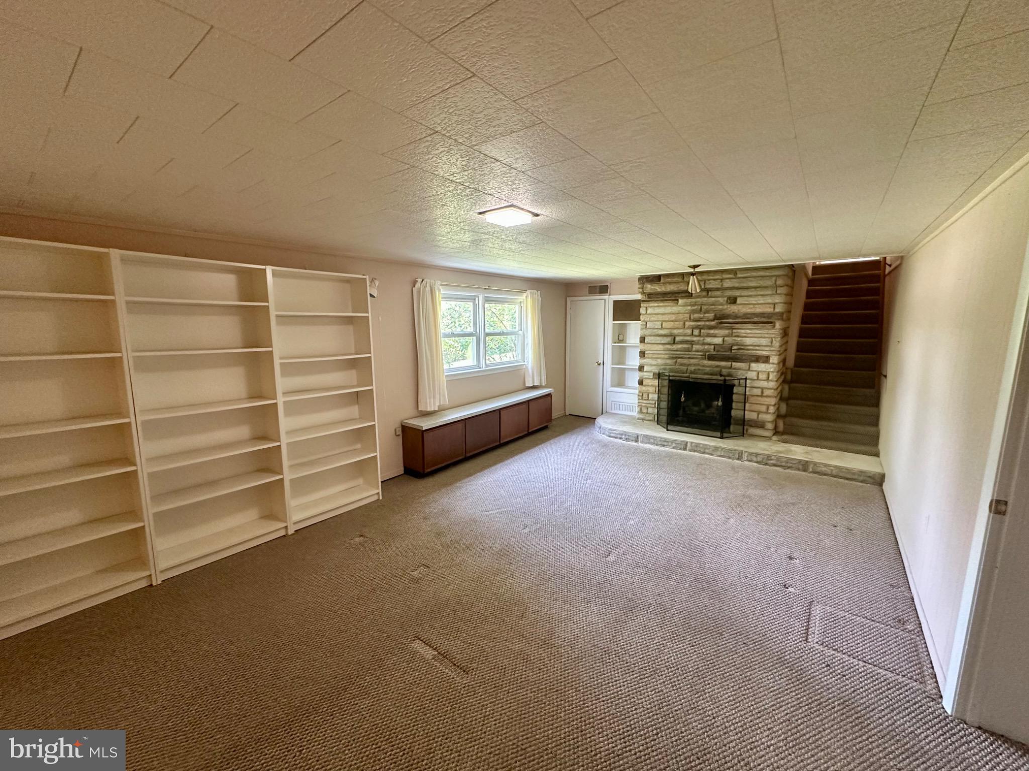 HAINES ACRES - Residential Lease