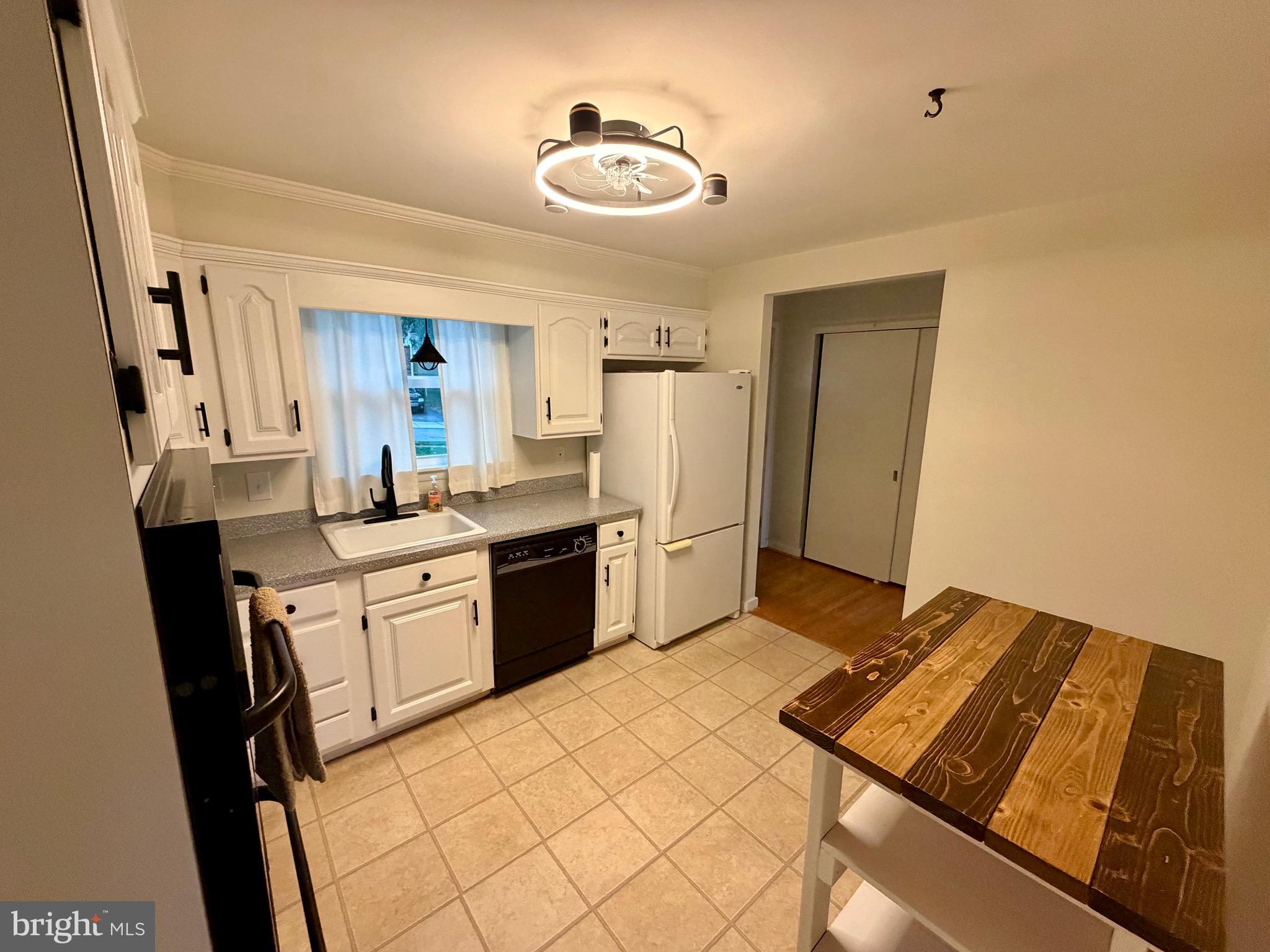 HAINES ACRES - Residential Lease