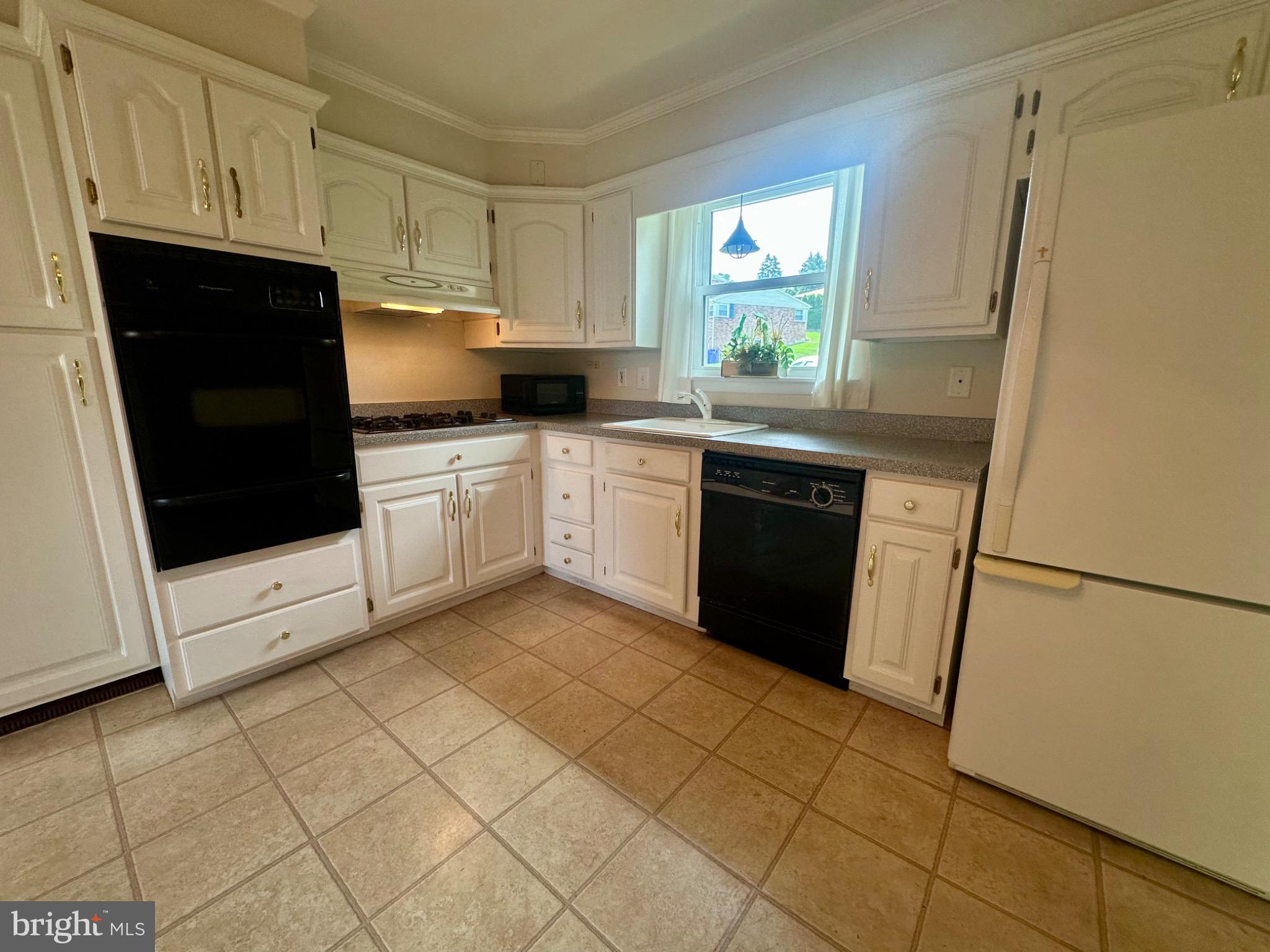 HAINES ACRES - Residential Lease