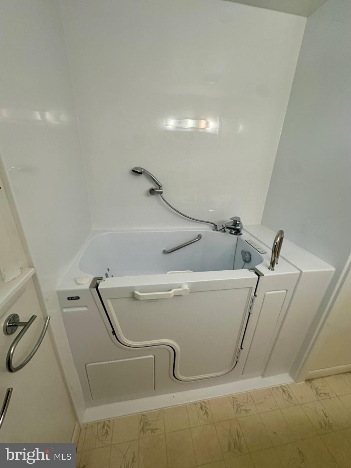 HAINES ACRES - Residential Lease