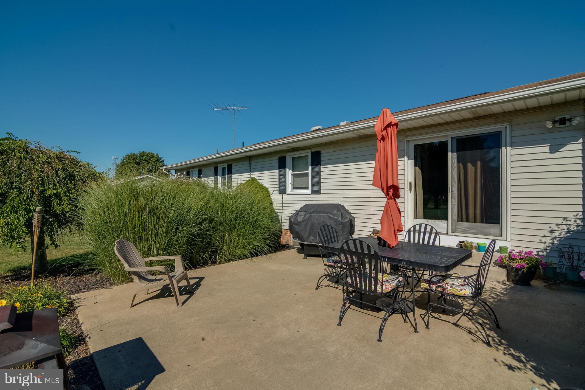 WILES ESTATES - Residential