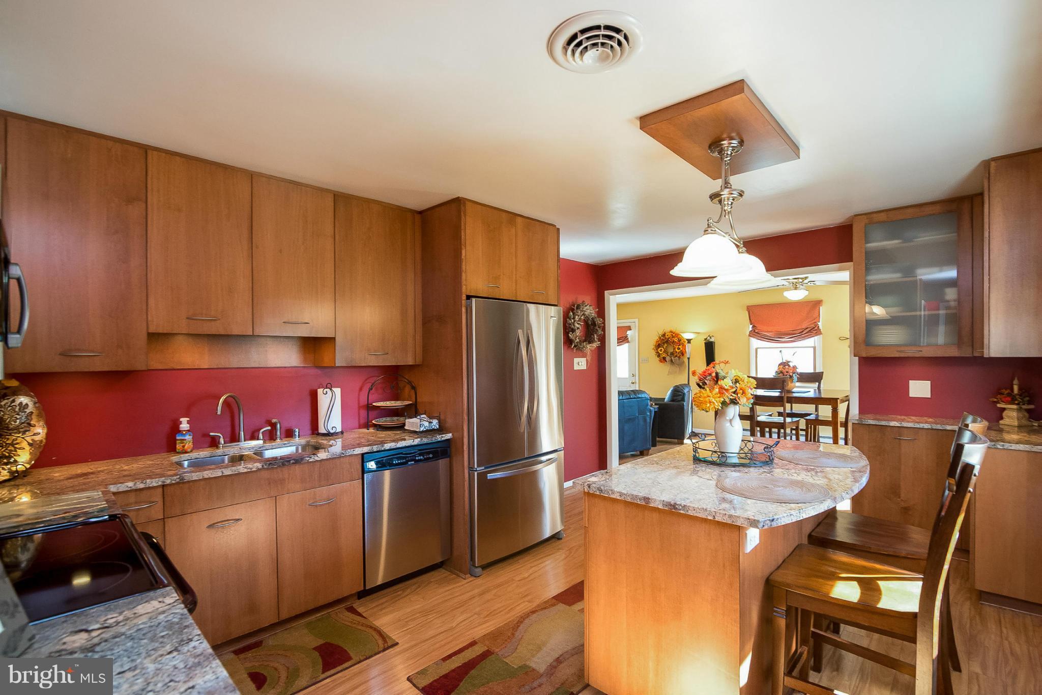 WILES ESTATES - Residential