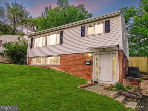1912 RICHMOND AVENUE WOODBRIDGE VA 22191
