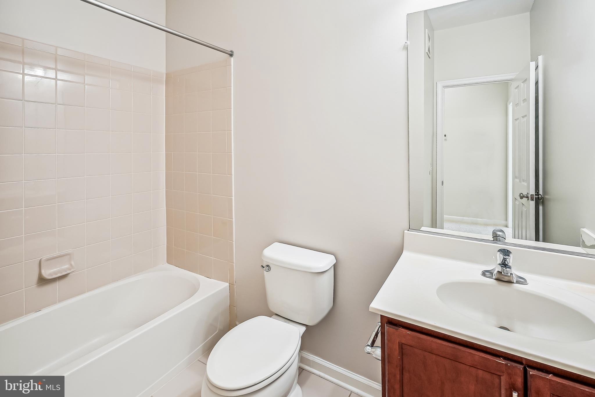 TOWNES AT GOOSE CREEK VILLAGE - Residential