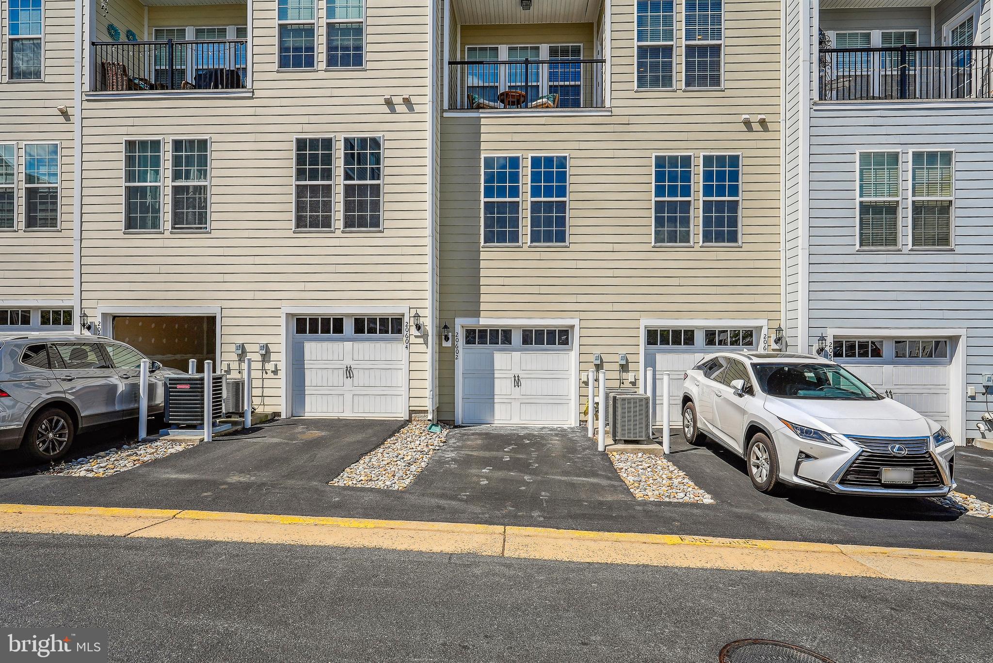 TOWNES AT GOOSE CREEK VILLAGE - Residential