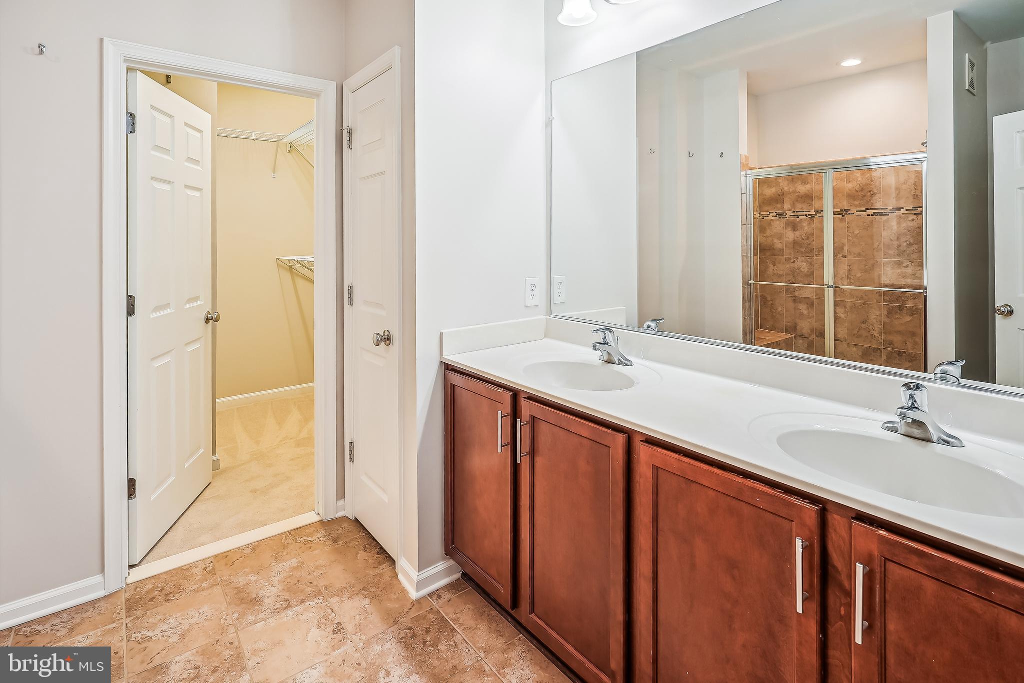 TOWNES AT GOOSE CREEK VILLAGE - Residential