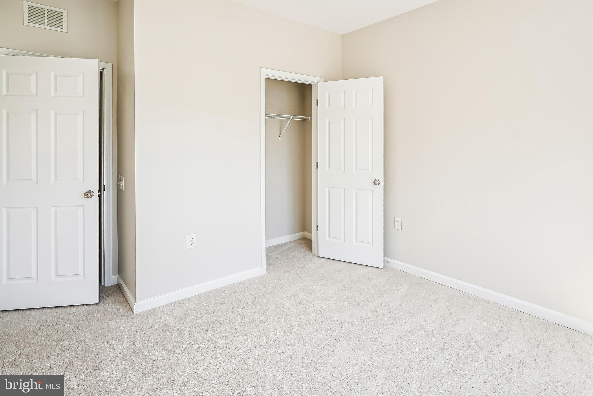 TOWNES AT GOOSE CREEK VILLAGE - Residential