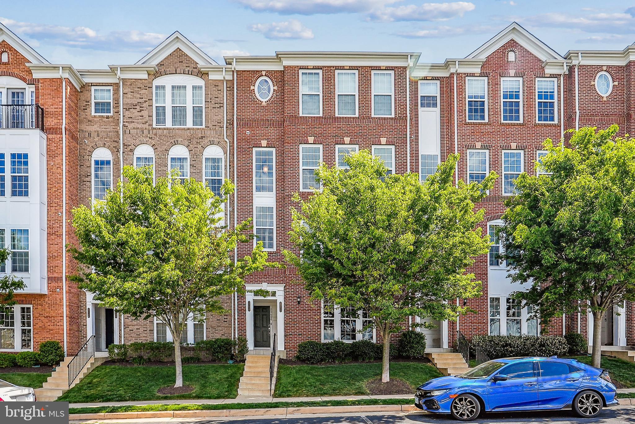 TOWNES AT GOOSE CREEK VILLAGE - Residential