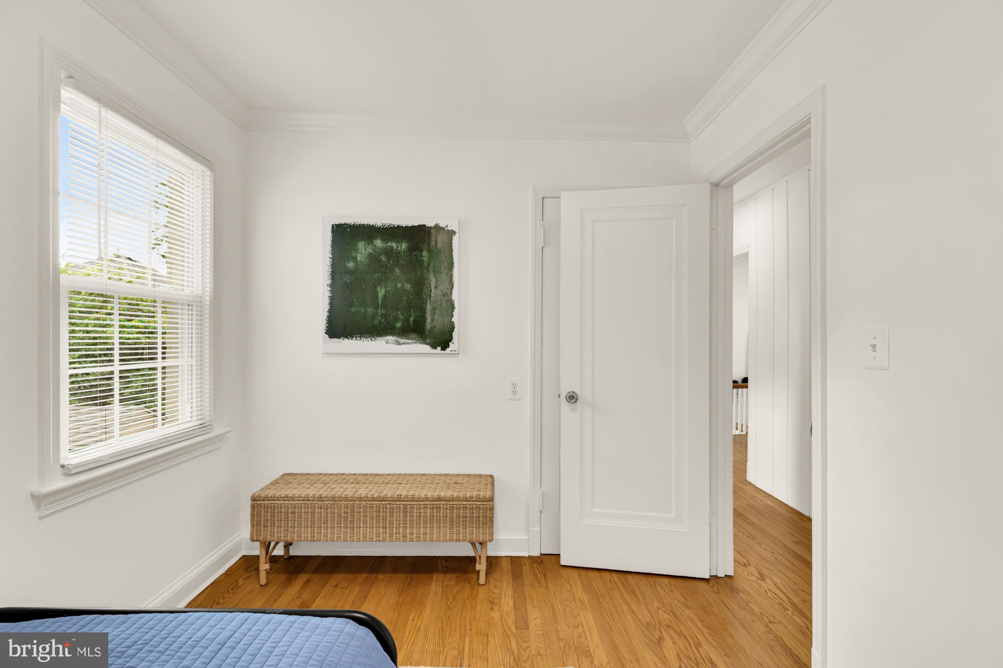 NORTH WOODSIDE - Residential