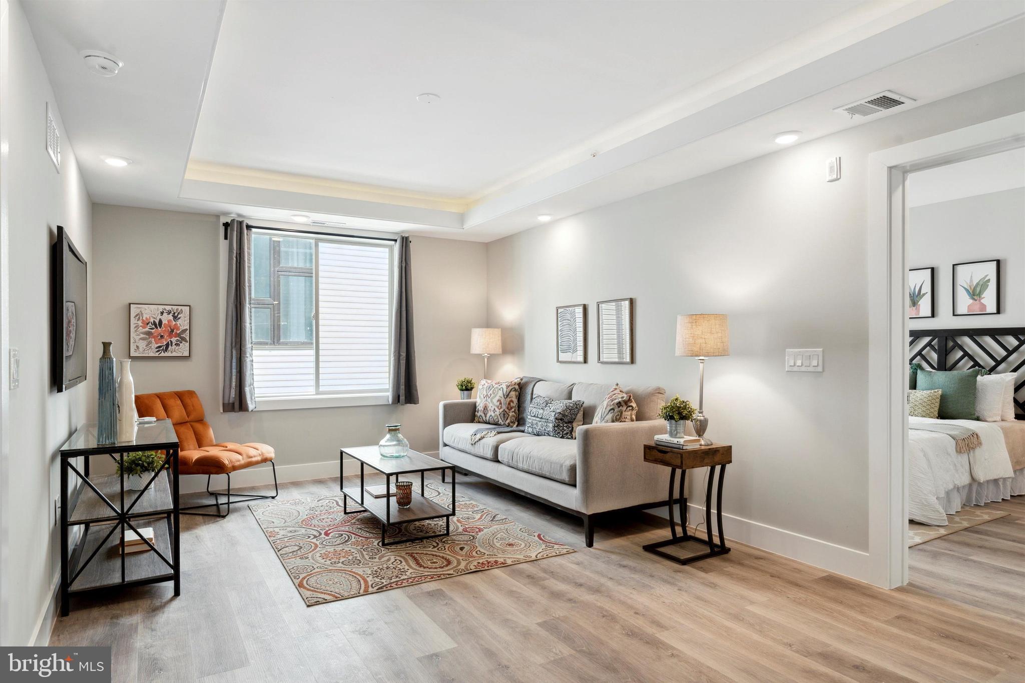 OLDE KENSINGTON - Residential Lease