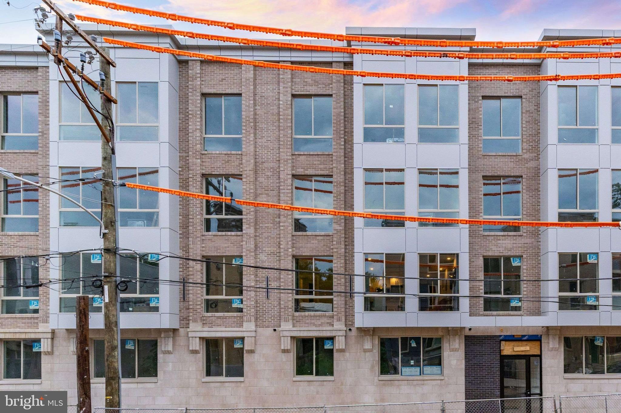 OLDE KENSINGTON - Residential Lease