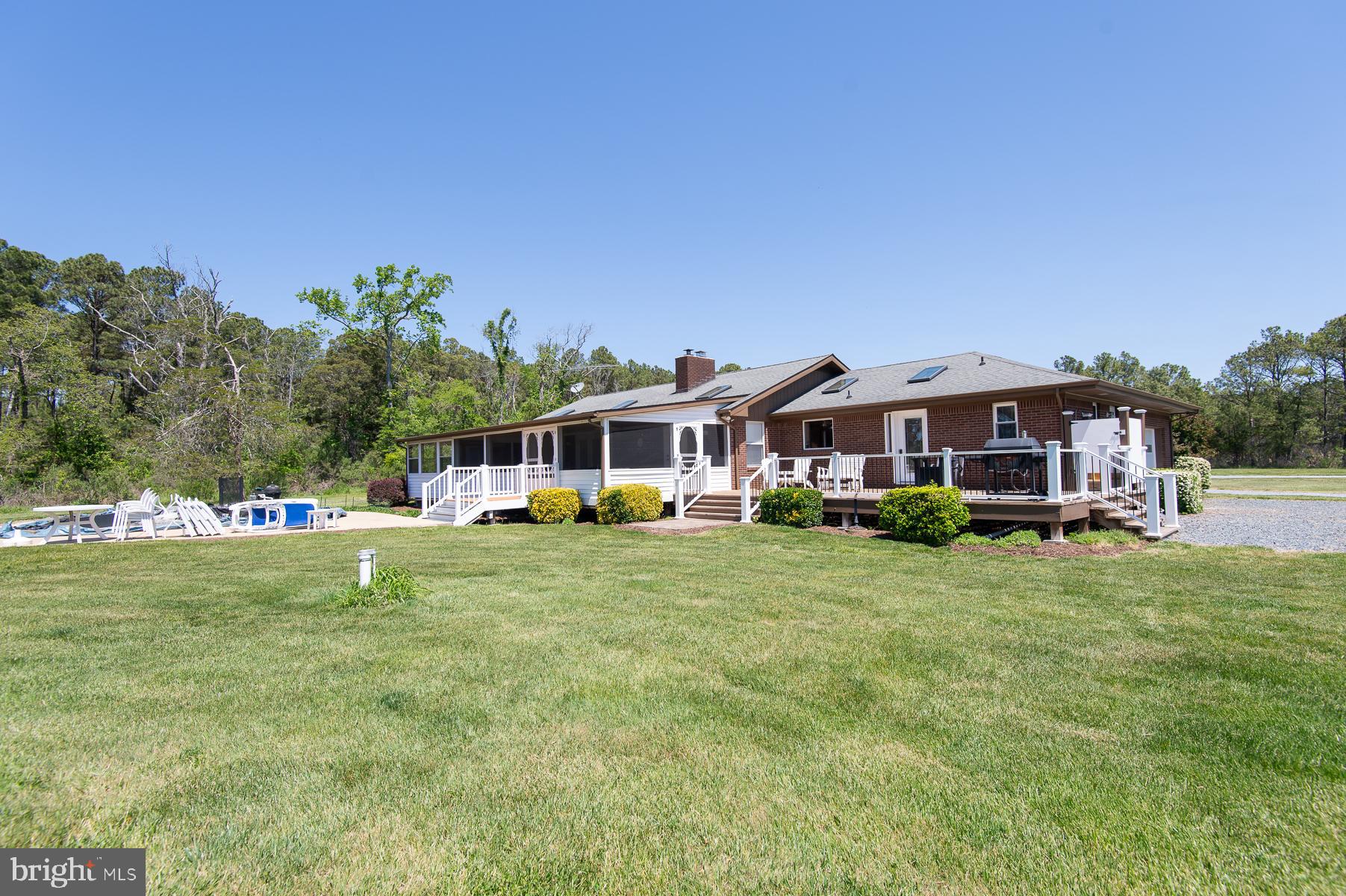 TOWN POINT - Residential