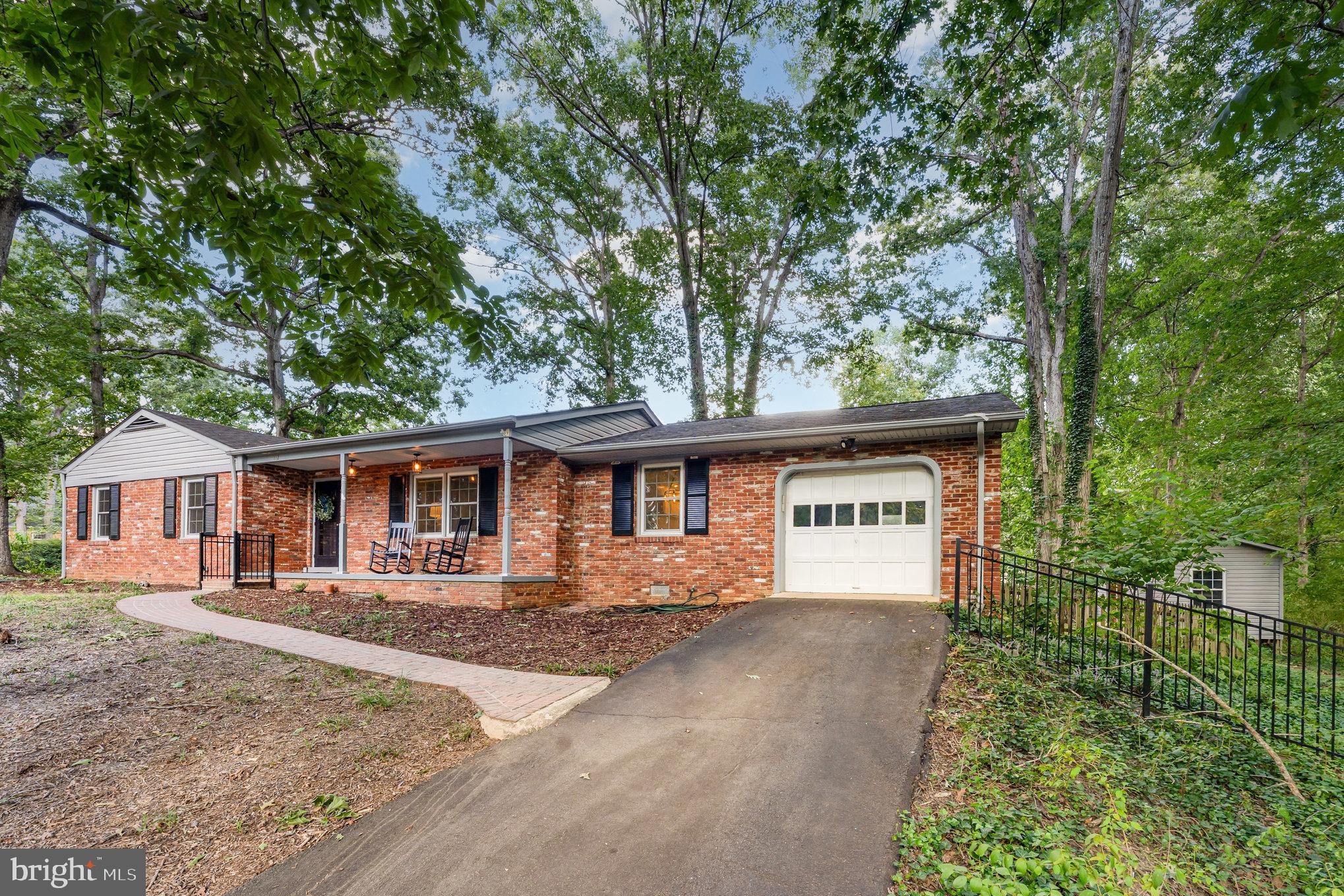 112 JAY ROAD