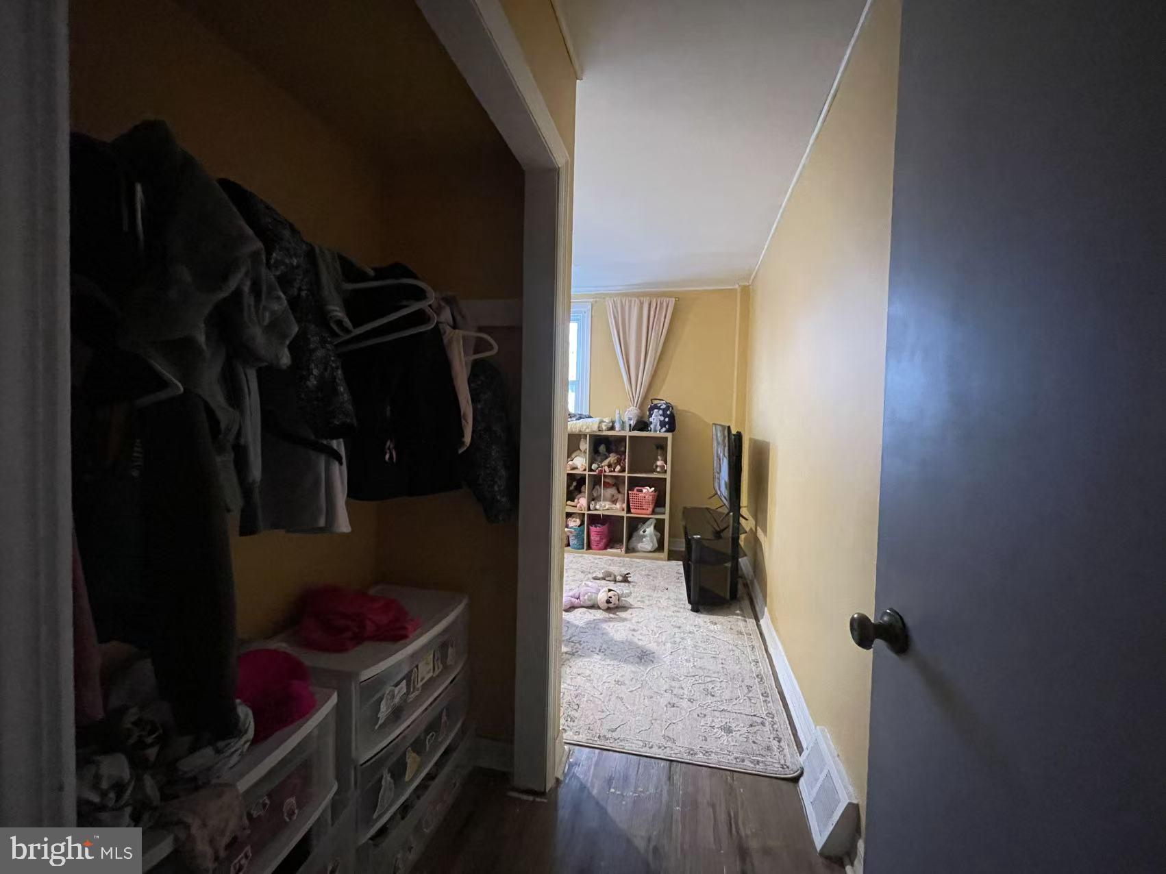 LEXINGTON PARK - Residential