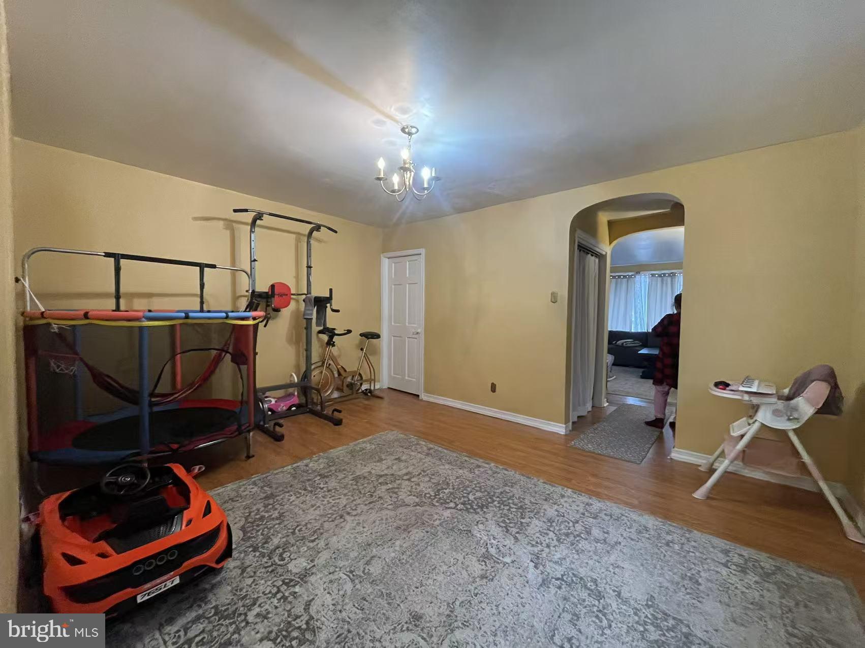 LEXINGTON PARK - Residential