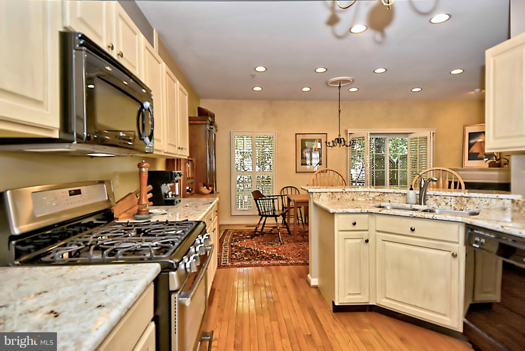 WATERS EDGE AT WOODS LANDING - Residential